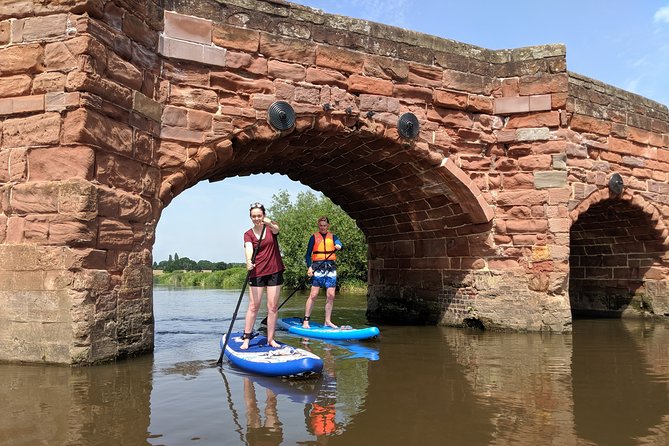 1:1 Private Paddleboarding Tour For Beginners on The River Avon - The first lesson happens on land