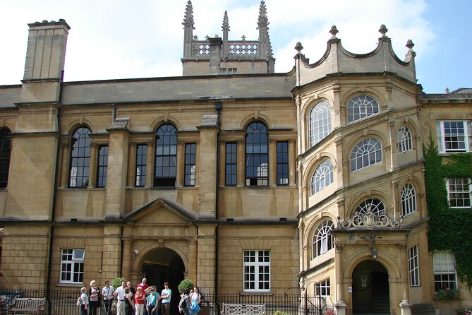 1.5-hour Oxford City and University Walking Tour - What $38.14 gets you