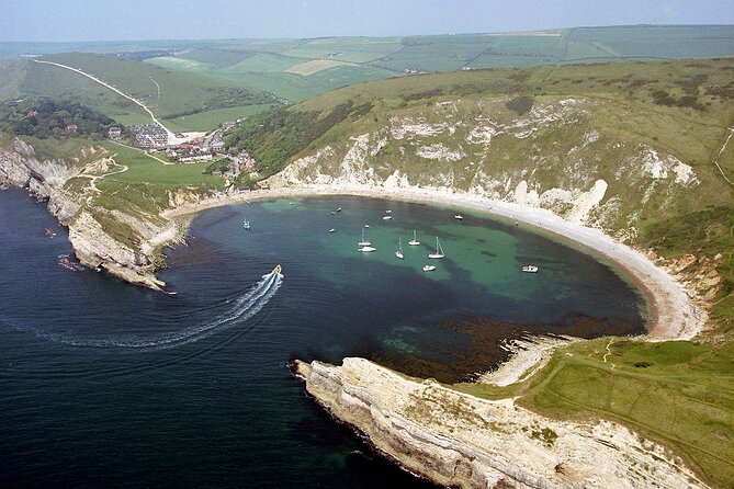 2 DAY TOUR | Jurassic Coast, Glastonbury, Stonehenge & Salisbury - Stonehenge as the grand finish
