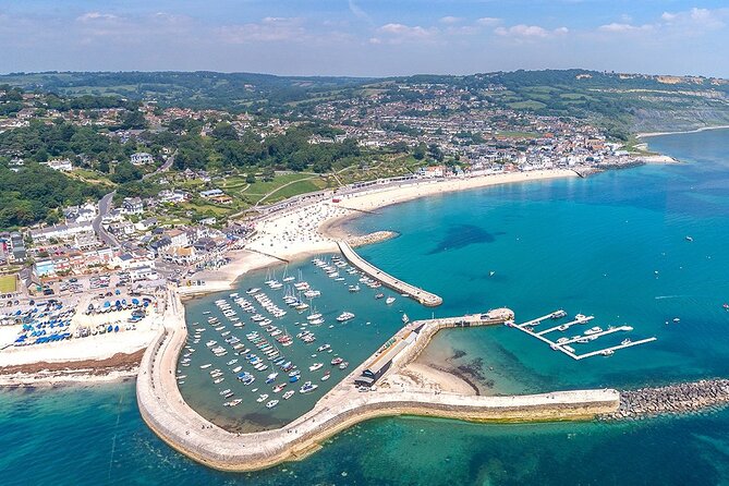 2 DAY TOUR | Jurassic Coast, Glastonbury, Stonehenge & Salisbury - Bath and Salisbury need clarification