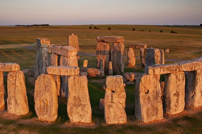 2 DAY TOUR | Jurassic Coast, Glastonbury, Stonehenge & Salisbury - What the price really covers