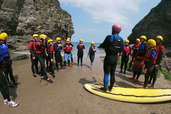 2-Hour Coasteering Adventure Near Bude - The safety briefing sets the tone