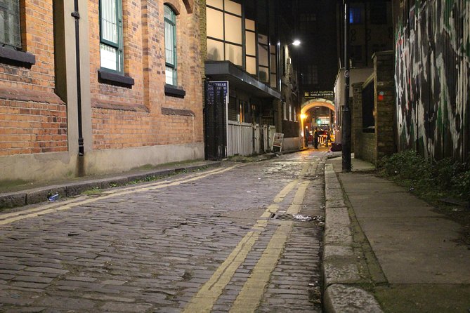 2-Hour Jack the Ripper Small Group Walking Tour in London - A respectful approach to difficult material