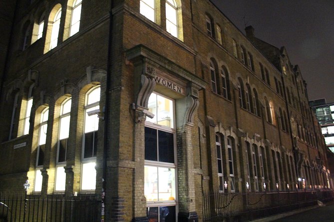 2-Hour Jack the Ripper Small Group Walking Tour in London - Walking conditions, timing, and what to bring
