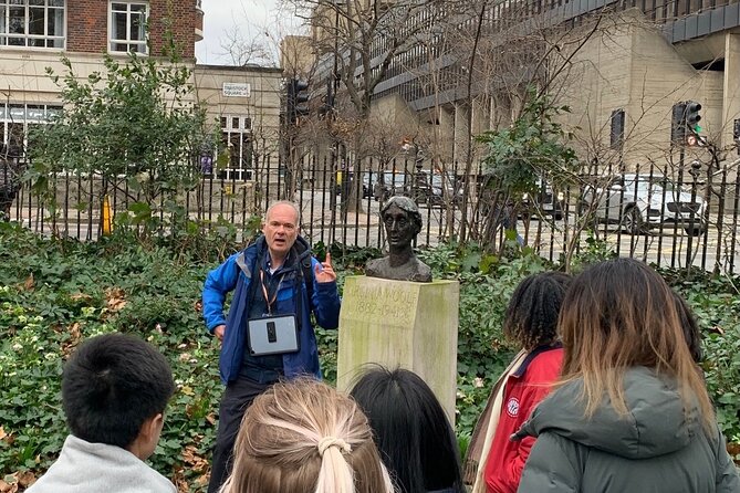 2-Hour Private LGBTQ+ History Tour of London with a Licensed Guide - An 18th-century queer space and the language of Polari