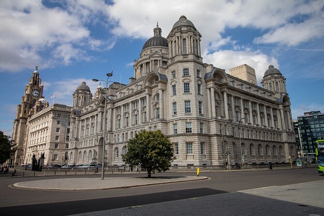 2-Hour Private Liverpool Walking Tour - Passing through Liverpool ONE and the city’s oldest building