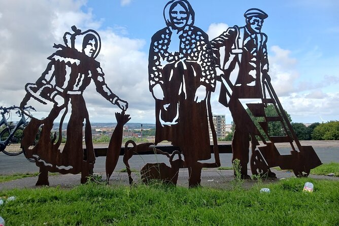 3 Hours Football Stadiums E-Bike Tour in United Kingdom - Everton Park gives you the best early view