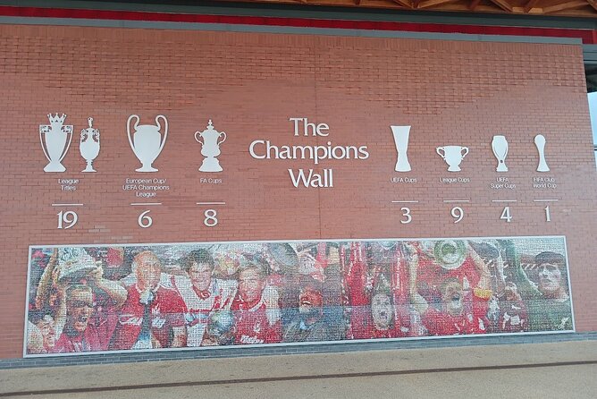 3 Hours Football Stadiums E-Bike Tour in United Kingdom - Isla Gladstone Conservatory and Stanley Dock