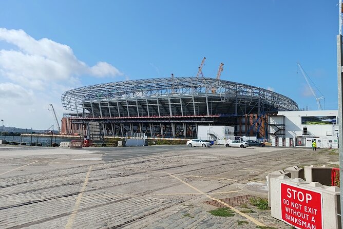 3 Hours Football Stadiums E-Bike Tour in United Kingdom - Two cathedrals and the university quarter