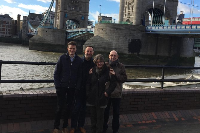 4 hour London Private Tour, with your own Black Cab Tour Guide - Downing Street and Horse Guards Parade