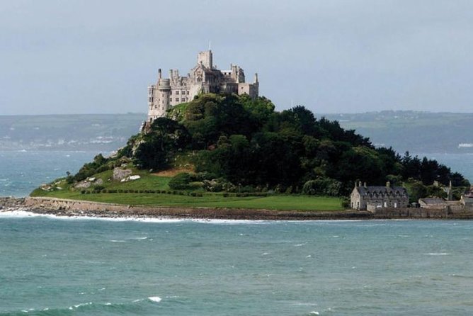 5-Day Devon and Cornwall Small-Group Tour from London - Life inside the 16-seat mini-coach