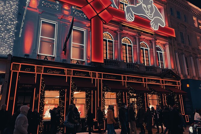 A Fairytale Christmas Day with Food and Christmas Concert - Covent Garden and the famous mistletoe moment