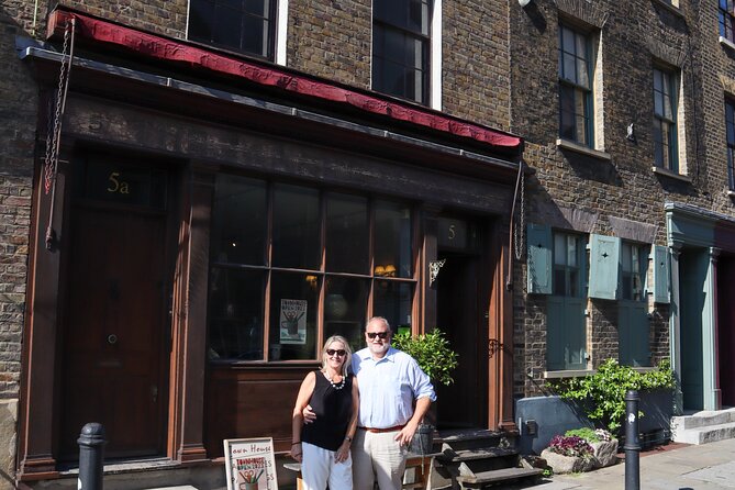 A Private VIP Jack the Ripper Black Cab Tour - What this private tour is really about