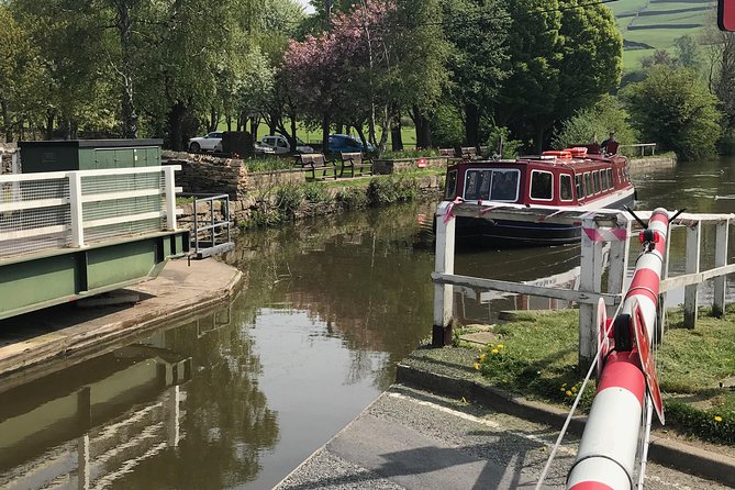 Afternoon Tea Cruise in North Yorkshire - Snaygill and a glimpse of older Yorkshire