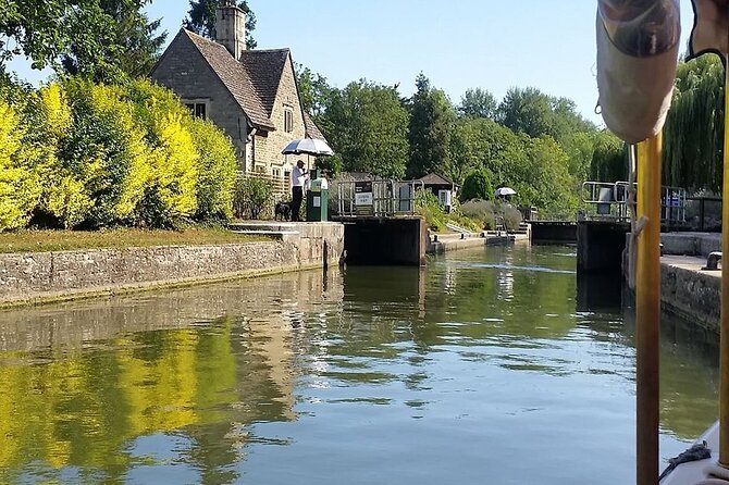 Afternoon Tea Sightseeing River Cruise in Oxford - Quiet water meadows beyond the lock