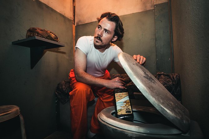 Alcotraz Prison Cocktail Experience in London - Entering Alcotraz in an orange jumpsuit