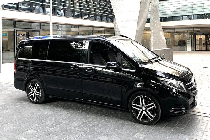 Arrival Transfer: London Train Stations to London Hotels - Meeting a Driver at a Busy London Railway Station