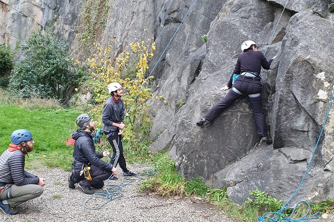 Avon Gorge Rock Climbing Experiences - Real rock and a 30-metre start