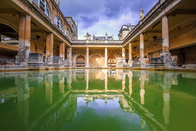 Bath and Cotswold Village Private Car Tour from London - Lunch and the rhythm of the day