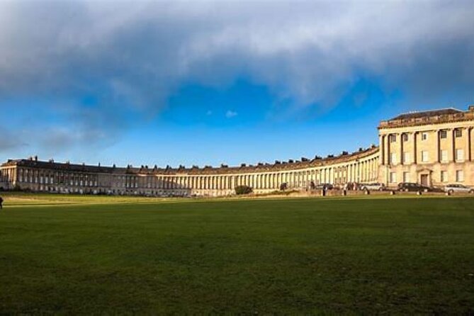 Bath: Local Pubs & Historic Sights Walking Tour (3h) - The Circus and Georgian social life