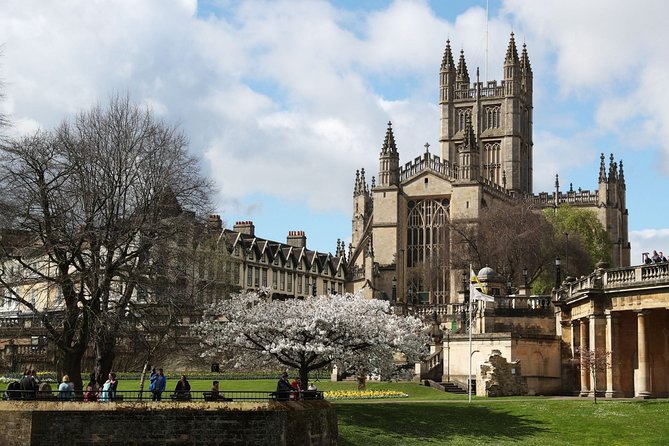 Bath Private Family Tour With Bath University Guide - What the $101.83 price really buys you