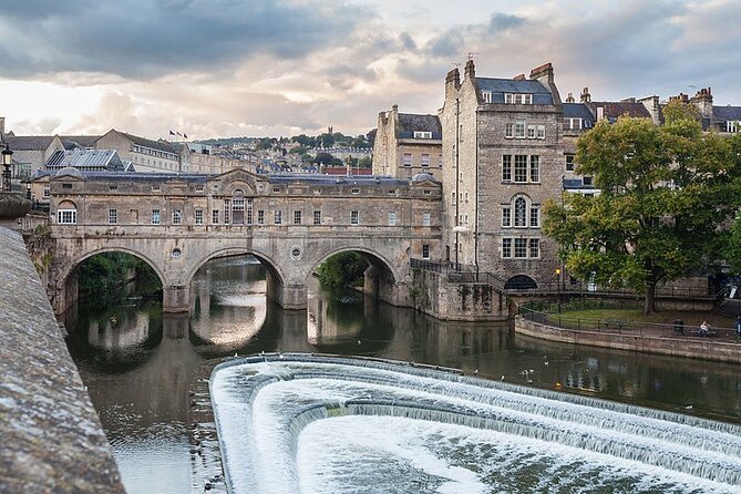 Bath Private Self-Guided Walking Audio Tour - The Cross Bath and Bath’s hot springs