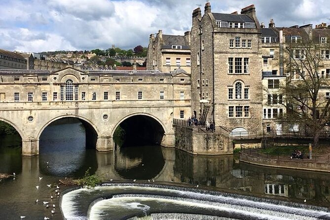 Bath Public Walking Tour including Bath Abbey - No. 1 Royal Crescent and The Circus