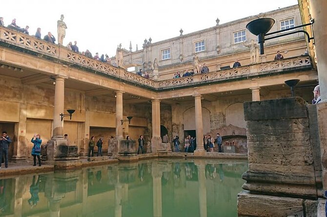 Bath Self-Guided Private Tour - The Circus, Royal Crescent, and Victoria Park