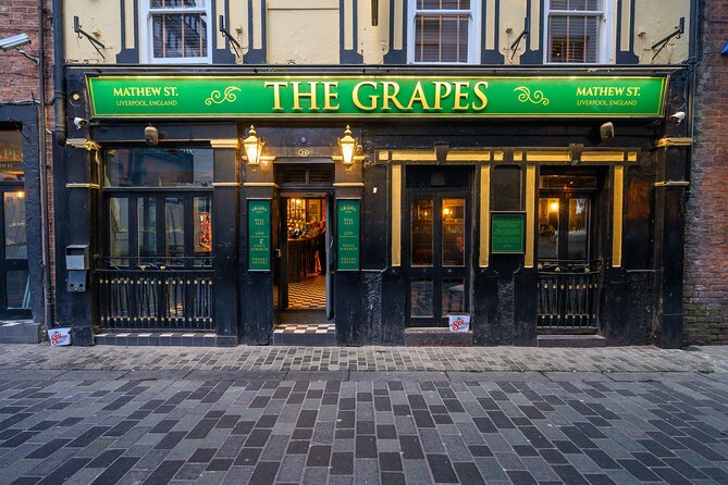 Beatles Famous Walking Tour Of Liverpool- Fully Guided - The White Star and the Cavern Quarter