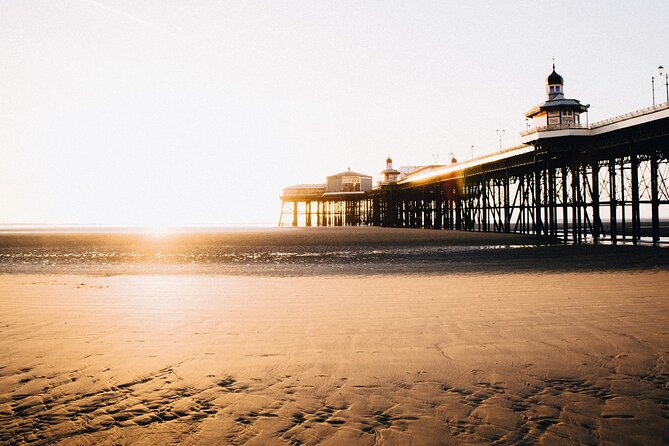 Blackpool Tour App, Hidden Gems Game and Big Britain Quiz (1 Day Pass) UK - Choosing your own route from hundreds of pins