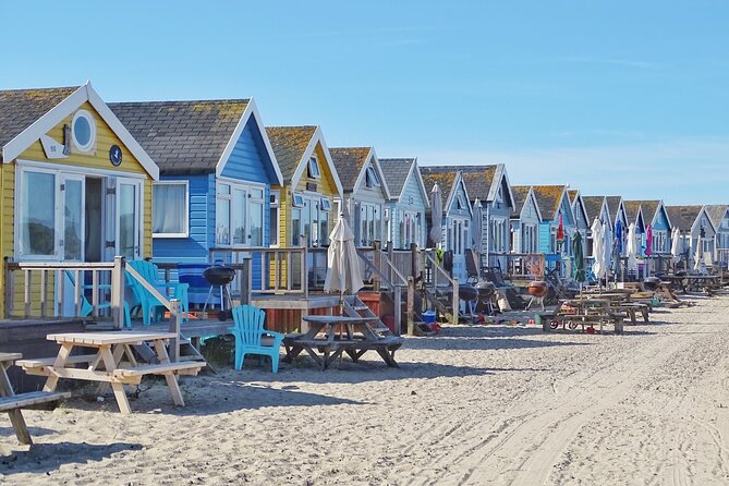 Bournemouth Tour App, Hidden Gems Game and Big Britain Quiz (1 Day Pass) UK - Following GPS pins through Bournemouth