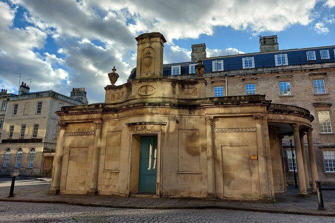 Bridgerton Film Locations - Bath - Private Walking Tour - Theatre Royal and Bath’s real theatrical tradition