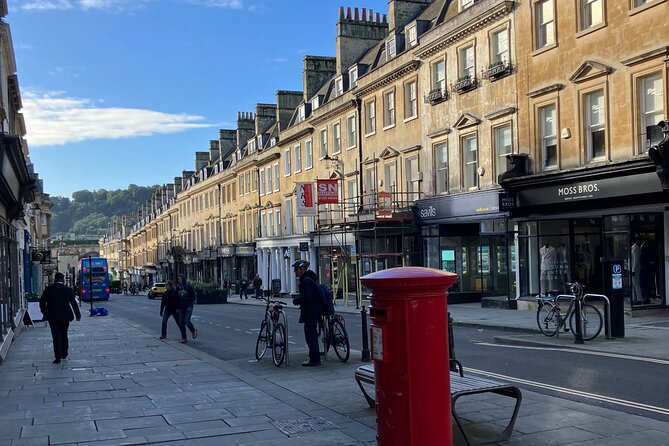 Bridgerton’s Filming Locations in Bath Audio Guide - Crossing the Bridge to Lady Danbury’s House