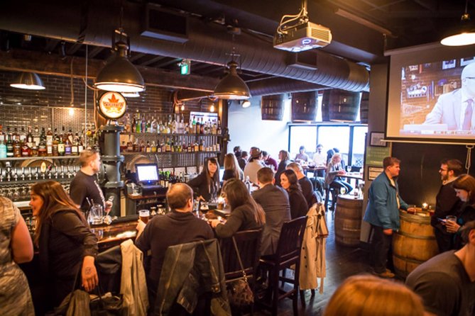 Bristol private pub hopping and sightseeing with local guide - A pub tour that also shows you Bristol