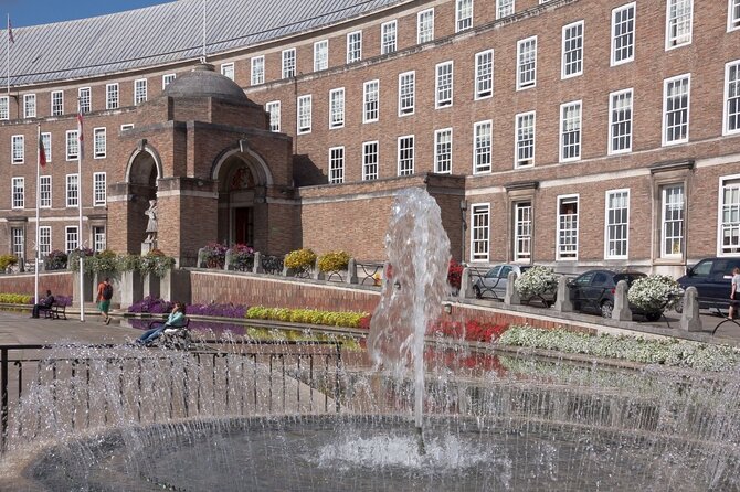 Bristol Quest: Self Guided City Walk & Immersive Treasure Hunt - Old streets, pirate tales, and small details