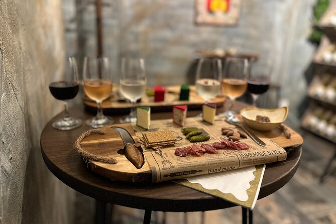 British Wine and Cheese Tasting Experience in City of Bath - What you learn before the first sip
