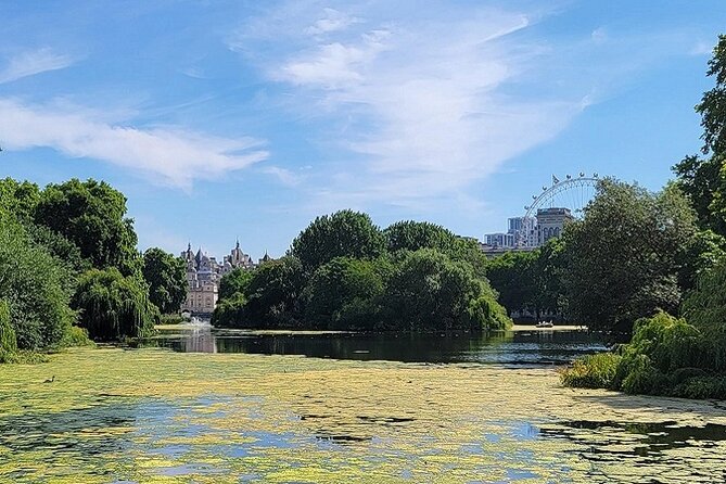 Buckingham Palace: Walking Tour with Entry & Audio Guide - Along The Mall toward Buckingham Palace