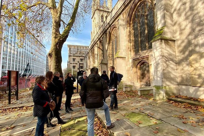 Burnings, Butchery & Black Death: A Walking Tour of London's Bloody Past - The Golden Boy and London’s great fire