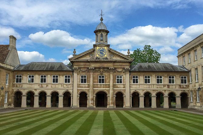 Cambridge University Walking Tour - Why the Round Church is the right starting point
