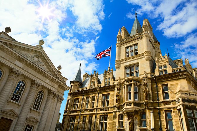 Cambridge University Walking Tour - King’s Parade, St Edward’s, and the Corpus Clock