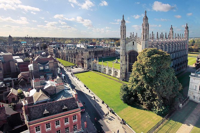 Cambridge University Walking Tour by Alumni™ Kings College Option - The Backs brings the best views
