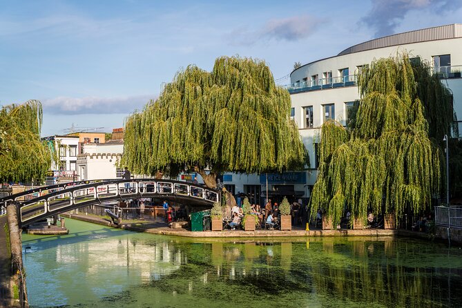 Camden Market - Music, Movies 10+ Food Tastings - Sampling Camden Market one bite at a time