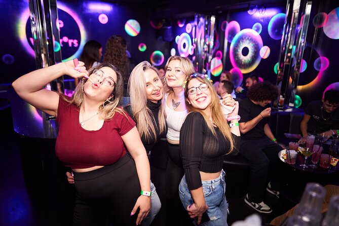 Camden Pub Crawl in London - Camden after dark, from market streets to club doors