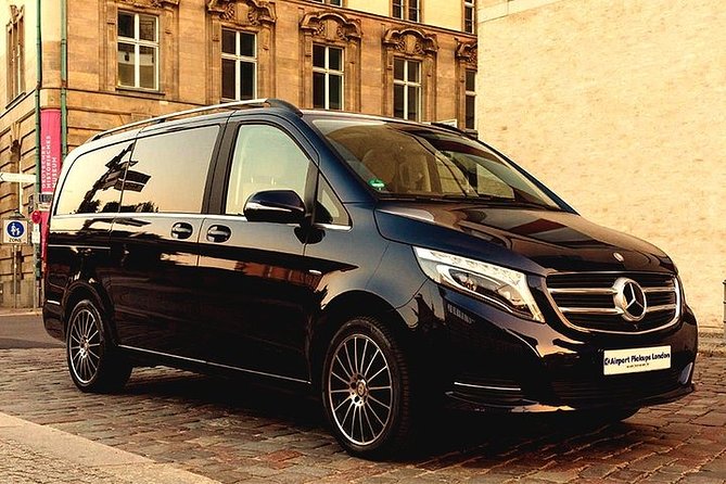 Central London to Heathrow Airport private taxi transfers - Timing is the biggest factor in your decision