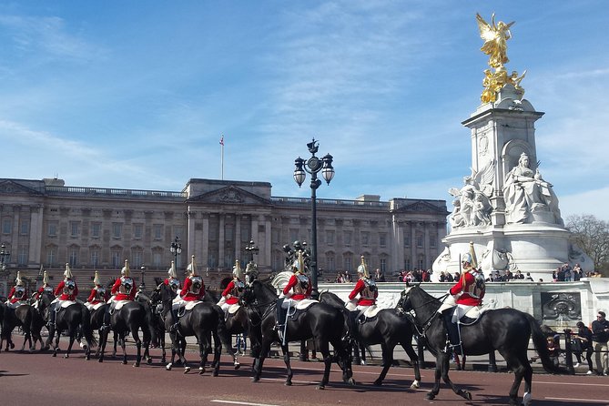 Changing of the Guard Guided Walking Tour in London - St. James’s Palace and the first royal setting