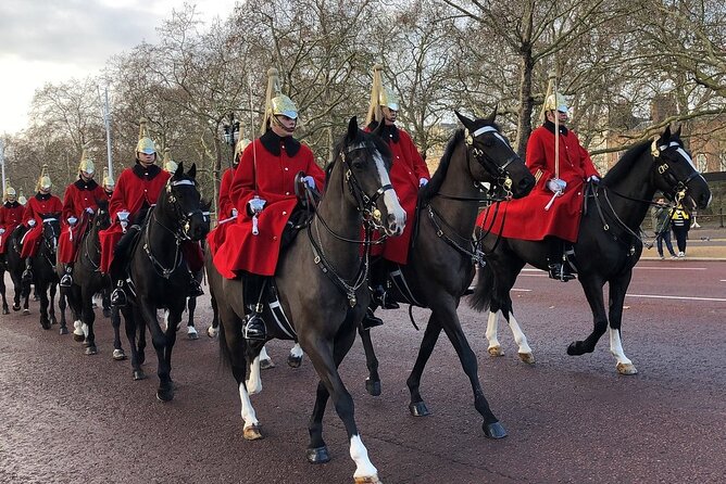Changing of the Guard Guided Walking Tour in London - Is $25.52 a fair price?