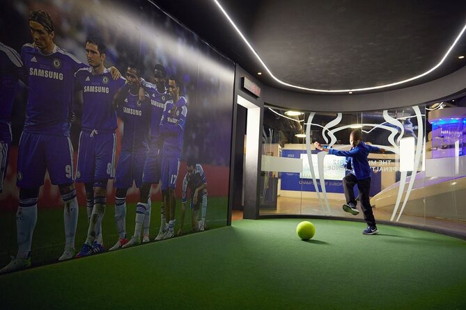 Chelsea FC Stadium Tours and Museum - Language choices and guide style