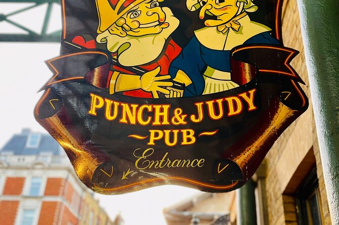 Christmas Lights and Markets Guided Walking Tour with Mulled Wine - Stories that give the lights a purpose