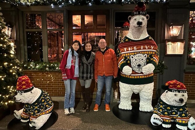 Christmas Lights and Markets London Taxi Tour - The guides add history, trivia, and photo help