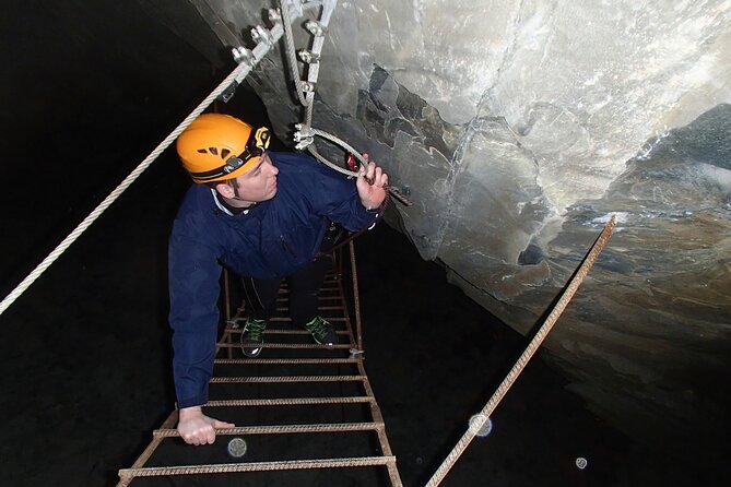 Climb in the Mine - Fitness, heights, and tight spaces